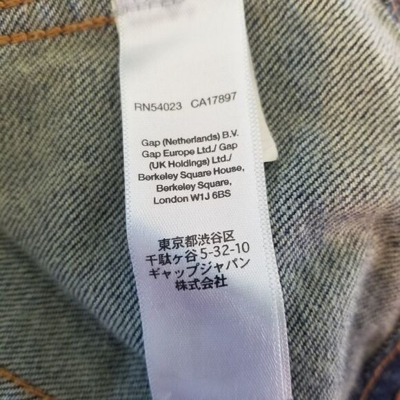 GAP JEAN JACKET. Size L. - Picture 3 of 10